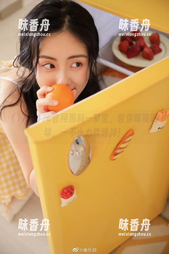 17c 17c官网黑料一箩筐,替你喂喂眼球,一不小心就迷掉!
