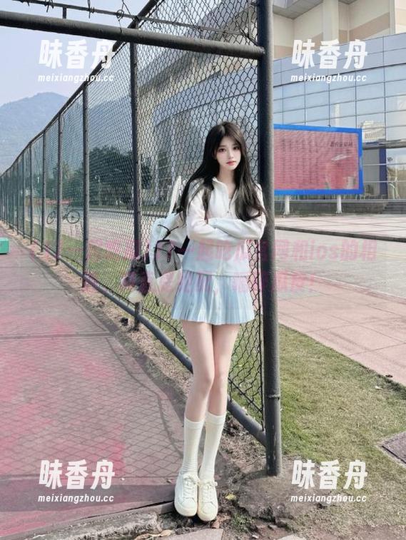 17一起吃瓜官网和ios的相遇，简直是绝配，嚼碎瓜皮！