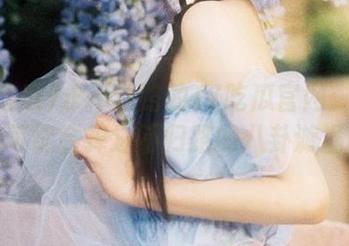 永不迷路的17吃瓜官网：小心，你可能会掉进不归路的八卦漩涡哦！
