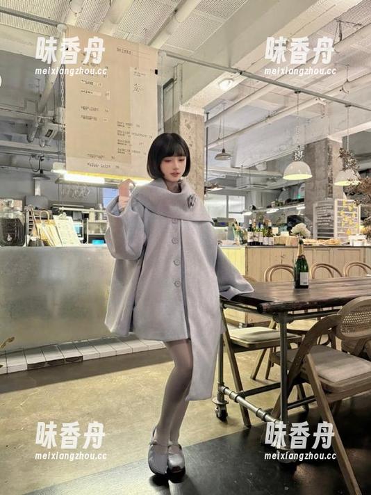 51.com 51.com:躲在app背后吃瓜,想象力随便飞!