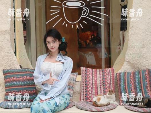 51cg.fun 难以置信,打开“www.丿丿51cg.fun”的瞬间,我就沉迷在那些资源里,仿佛整个世界都在此刻凝固。
