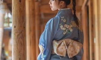 想要瓜田李下的永久快乐？先来下载51吃瓜，原来这才是生活的真谛！
