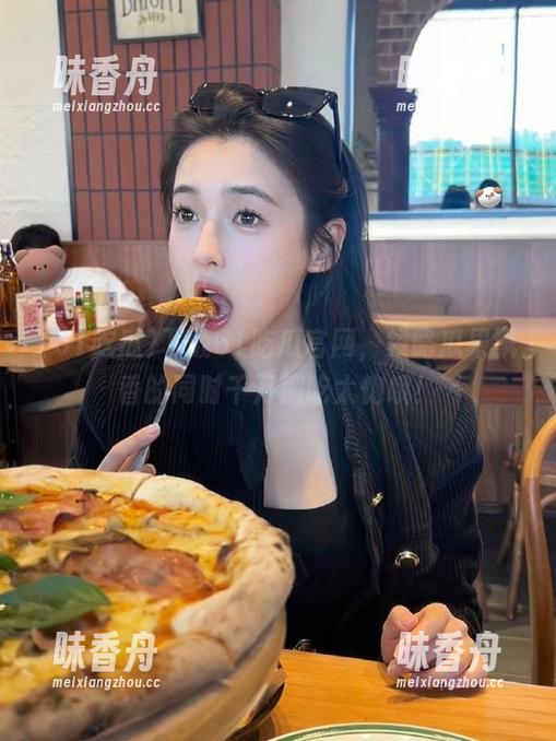 下载51吃瓜官网，领略瓜果飘香的同时千万别吃太饱哦！