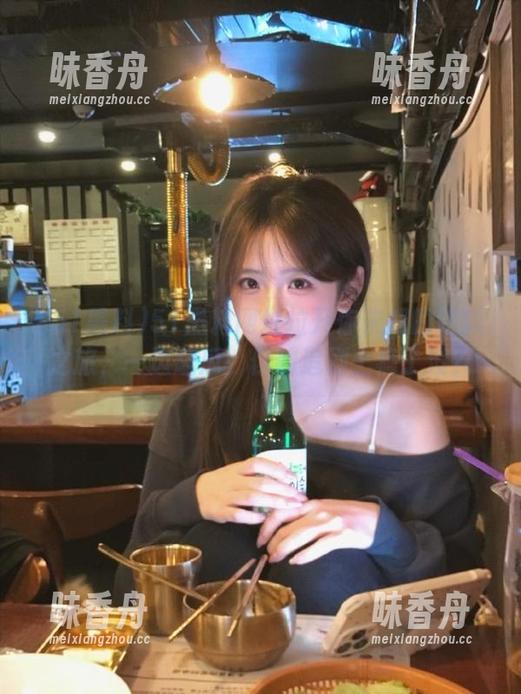 51黑料网址拉开你未知的吃瓜之旅，一边嗑瓜，你的追剧上瘾了没？
