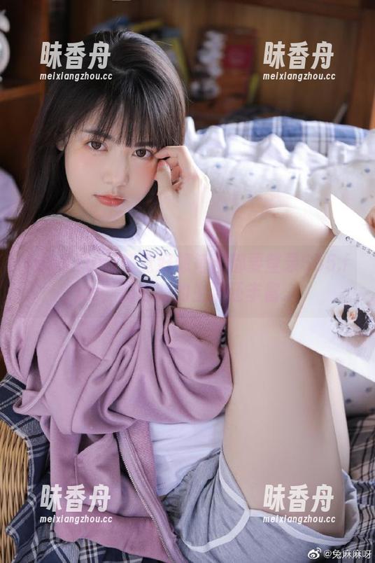 655.fun 感觉好像每天都要登录655.fun,瓜比我的生活还丰富。