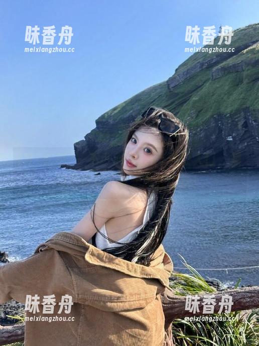 91吃瓜 一不小心点进91吃瓜入口,黑料就撞脸,真是意外惊喜!