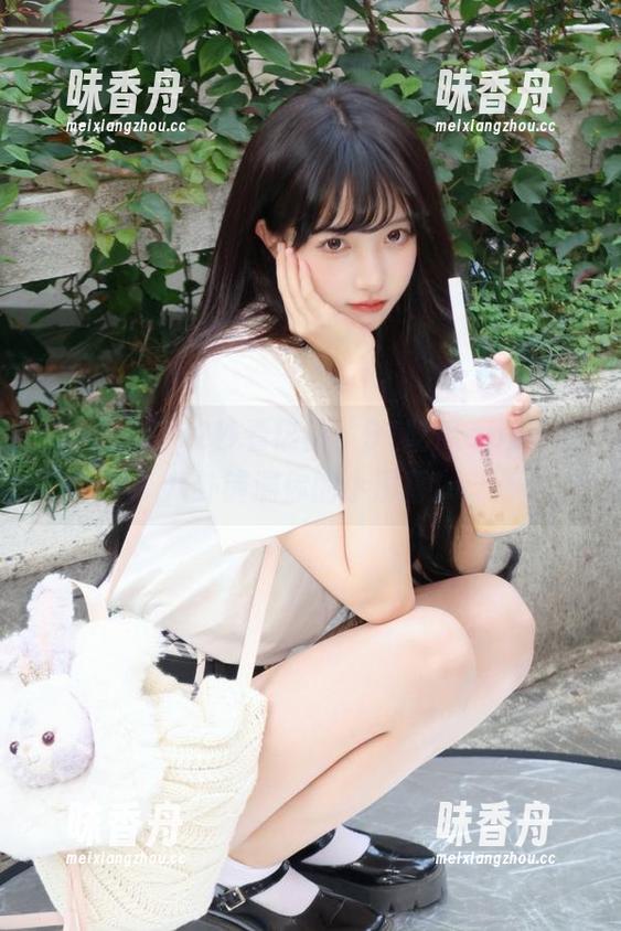 91吃瓜 82秒看热闹,91吃瓜app在线八卦铺满你的小屏幕!