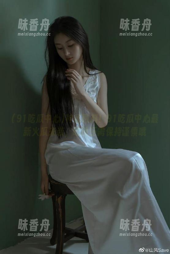 91吃瓜中心 神秘曝料!91吃瓜中心最新火瓜来袭,吃前还需保持谨慎哦