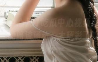91吃瓜中心视频更新：瓜里的暗流涌动，太精彩了！