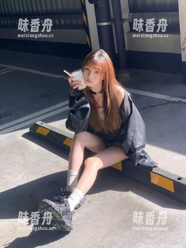长期关注91黑料网址，瓜友们的日常就是不断揭开那些“秘密”！