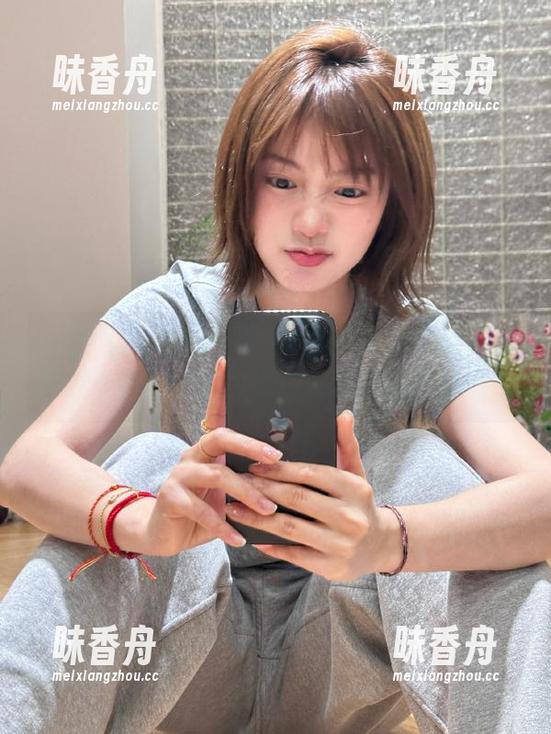cgcg03：分享那些年我们追过的瓜，还有哪些你无法言说的尴尬瞬间？