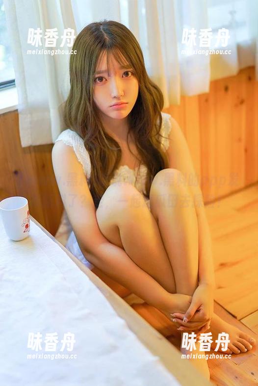 www.黑料 听说www.黑料的app发布新料了?走,一起进瓜田去探险!