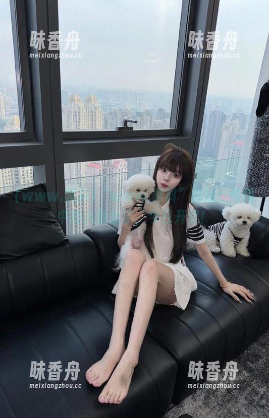 www.黑料 “www.黑料”网站:传闻中的八卦金矿,今日开奖!