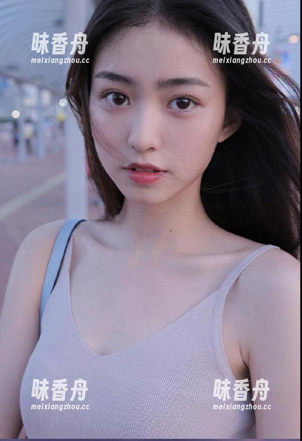 zztt 玩转“zztt21”,永不迷路地揭开无知与黑暗的面纱。
