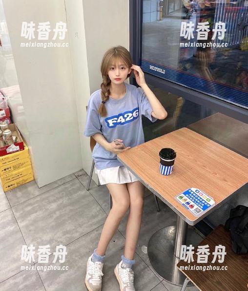 五一 用五一app在线吃瓜,看你们这些瓜粉们竟然这么热闹!