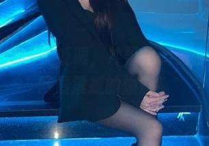 别眨眼，冲哥黑料为你分享全网最震撼的爆料！