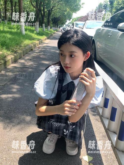 直达“免费吃瓜91”，快来看看今天的奇葩新闻！