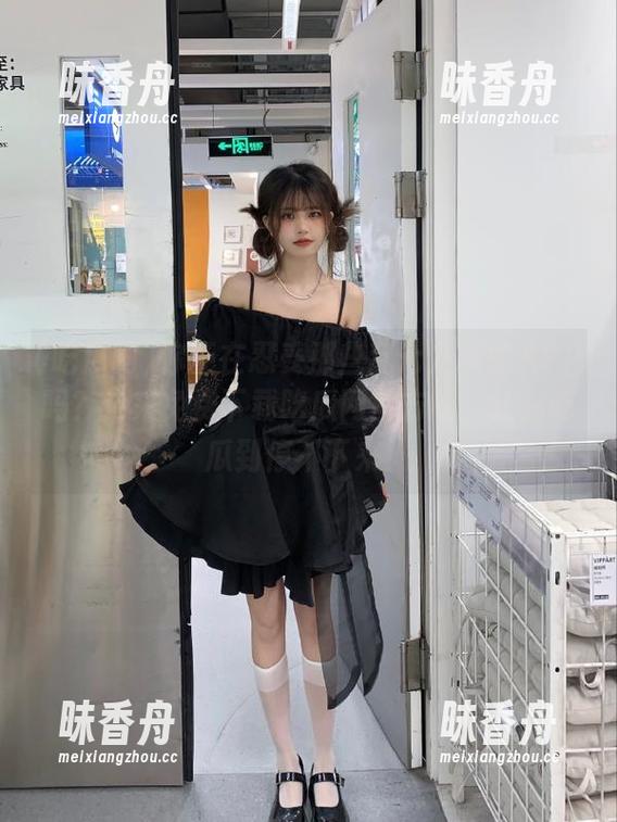 吃瓜网 你还在忍受那些乱七八糟的APP吗?快来免费下载吃瓜网官方版,让你吃瓜到停不下来!