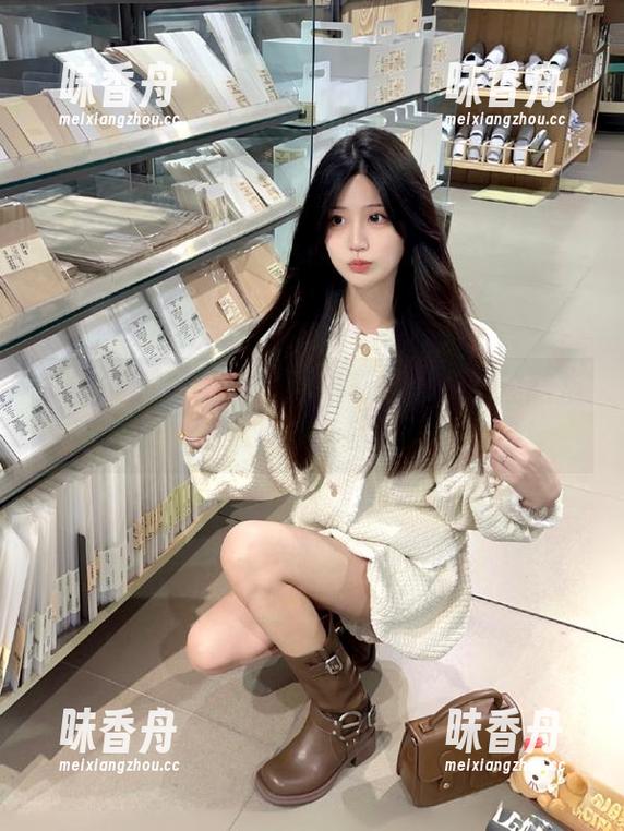 吃瓜网 吃瓜网官网最新版:永不迷路指南上线!这八卦我得赶紧记录下来!