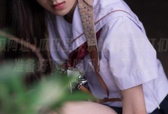 瓜田里快乐的快手网红们，你准备好下载吃瓜网址了吗？