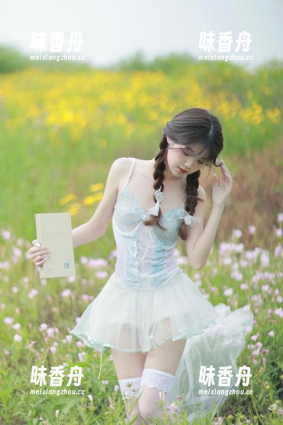 吃瓜网红 缠绵悱恻的吃瓜网红线路:一波未平,一波又起!
