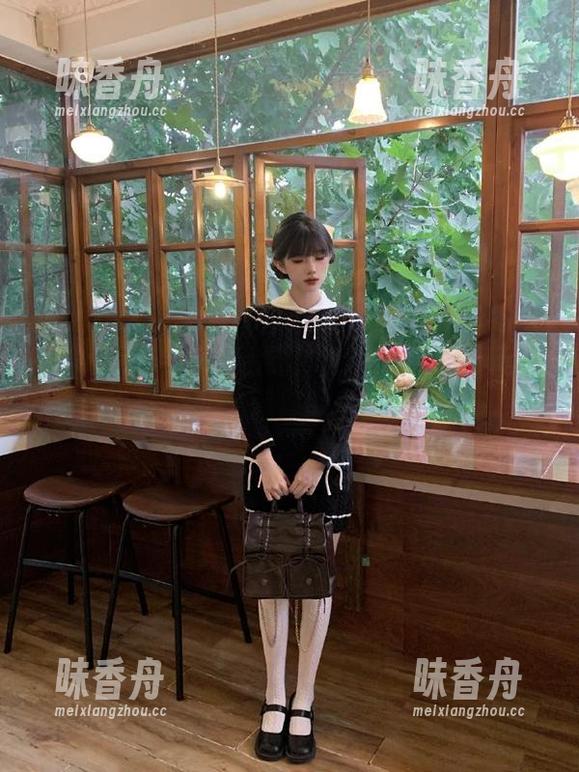 国产黑料 吃瓜治疗师:安卓上的国产黑料能治愈你的烦恼!