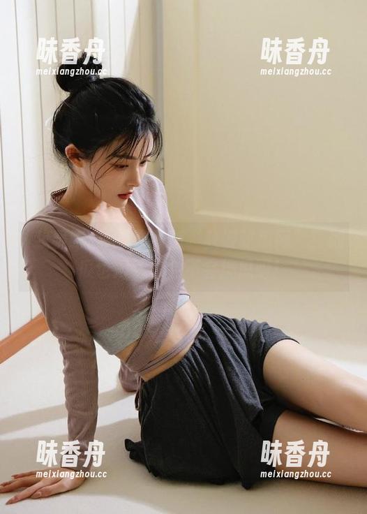 我要吃瓜网 苹果版“我要吃瓜网”:剥瓜也得看你会不会挑瓜呀!