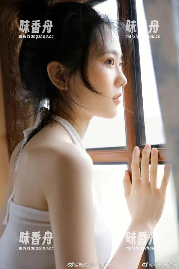网曝吃瓜 网曝吃瓜直达内心,“无言以对”的八卦来袭!