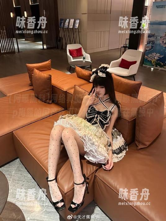 网曝黑料 网络真的好可怕,网曝黑料app揭露的国产吃瓜让我整个人都在震惊中…