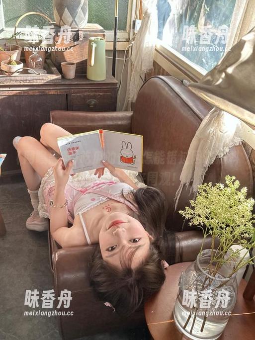 网曝黑料 吃瓜的你,怎能错过网曝黑料的分享?快来围观!