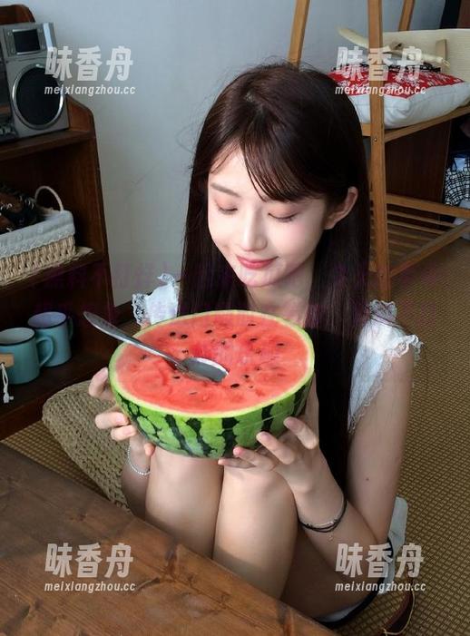 一起来吃瓜吧，今天的事件超乎想象，传送门随时在等你，黑料不打烊的乐趣