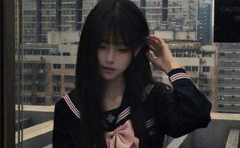 黑料不打烊网的ios版：边吃边看瓜，神仙操作！