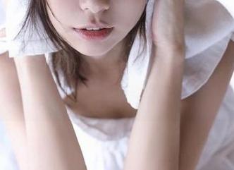 zztt49.ccm黑料不打烊：免费瓜田里的秘密，你绝对想不到哦！