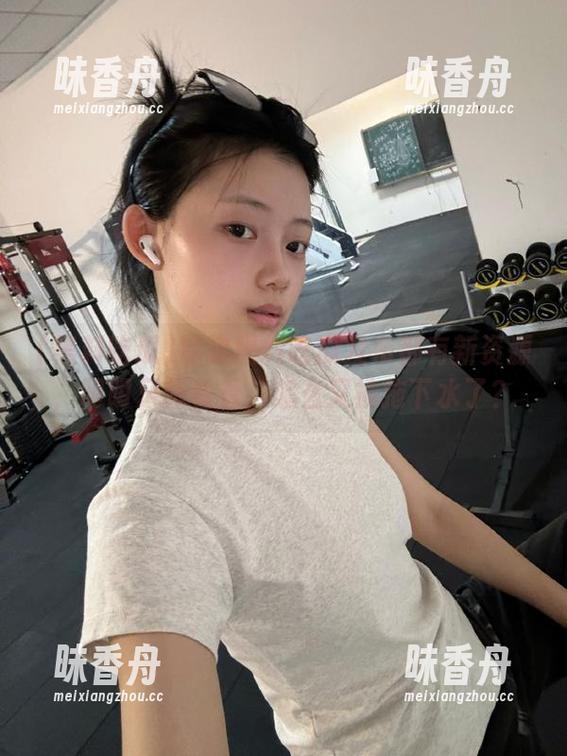黑料吃瓜 每次黑料吃瓜发布都有新资源,明明只想看看,怎么又被拖下水了?