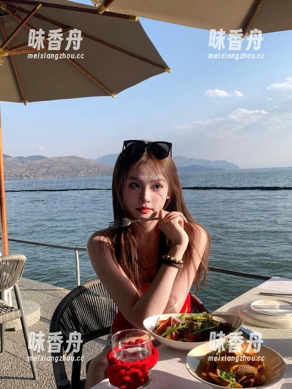 黑料正能量 “黑料正能量”网站初探:那些隐藏在index.php后的秘密