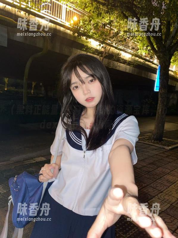黑料正能量 黑料正能量的资源宝库,index.php教你如何捡漏!