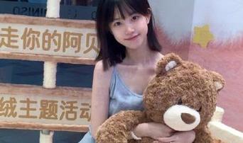 更新！万里长征黑料正能量：今天又有多少荒诞故事被翻出来？这个瓜真是吃到饱的节奏啊！