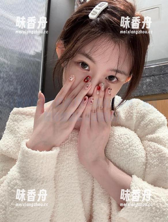 黑料永远不打烊，观看时间悄悄偷走你的心！