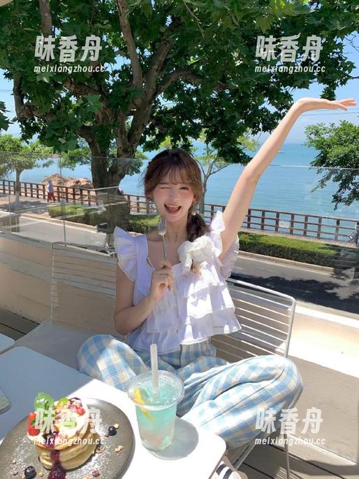 黑料网 黑料网官网让你免费吃瓜,独家秘辛一网打尽,吃完觉得自己更有八卦能力了!