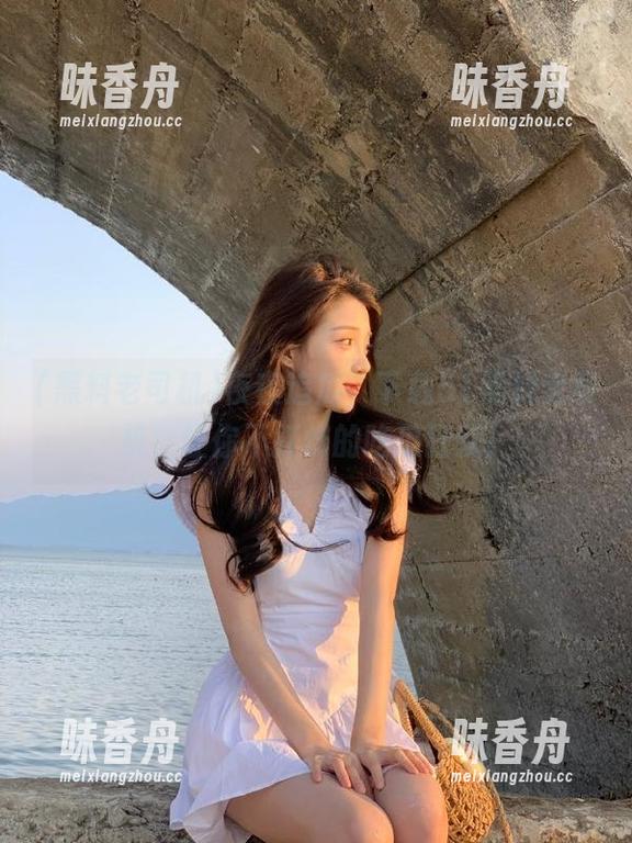 黑料老司机 夜夜追瓜,下载51黑料老司机,让你不打烊的吃瓜狂欢!